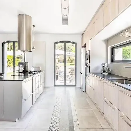 Homestay Fully Renovated Provencal House ! *