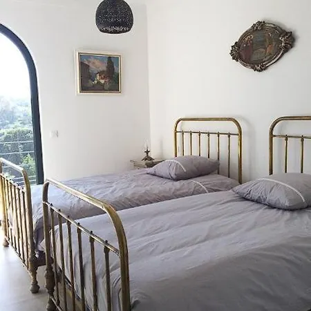 Fully Renovated Provencal House ! 民宿